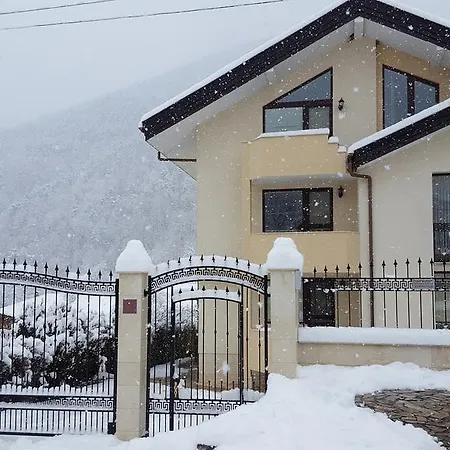 Family Zornitsa 酒店 里巴里卡
